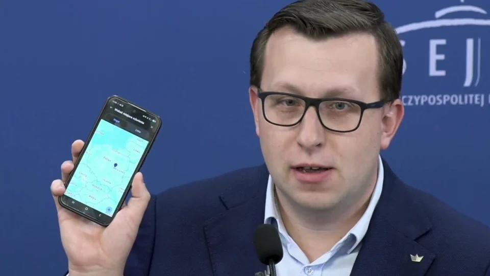 Tomasz Grabarczyk podczas konferencji prasowej w Sejmie, wrzesień 2026