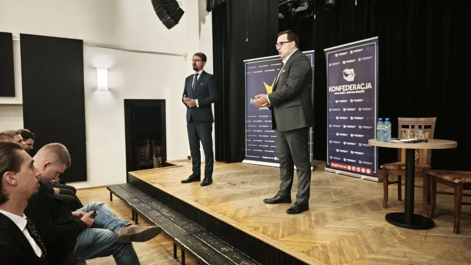 Tomasz Grabarczyk podczas spotkania otwartego w Szydłowcu, 20 maja 2026
